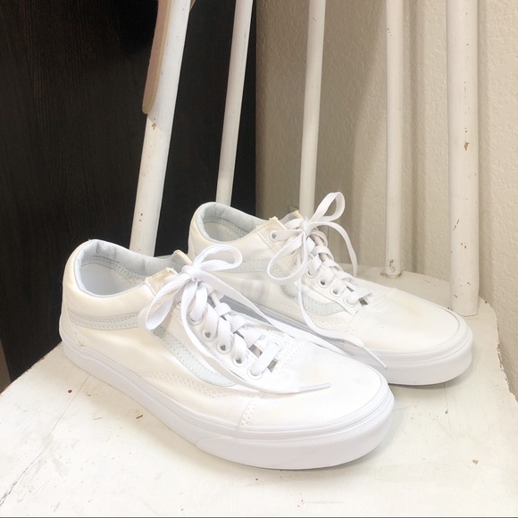 canvas old skool white